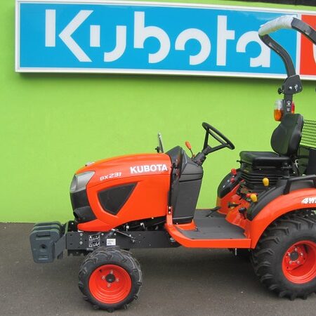 Kubota BX 231 DV avec option distributeur monolevier de série – arceau arrière – avec roue industrielle
